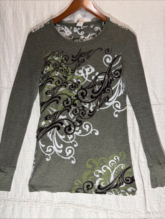 V1 Couture Tops - Women's Olive Green Waffle knit Long Sleeve Tunic Top Swirl Print Vintage Y2K